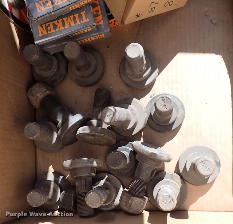 image for item DC4111 2001 John Deere 6410  MFWD tractor