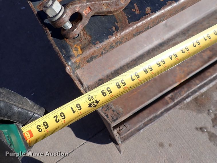 image for item DC4127 1997 John Deere 955  MFWD tractor