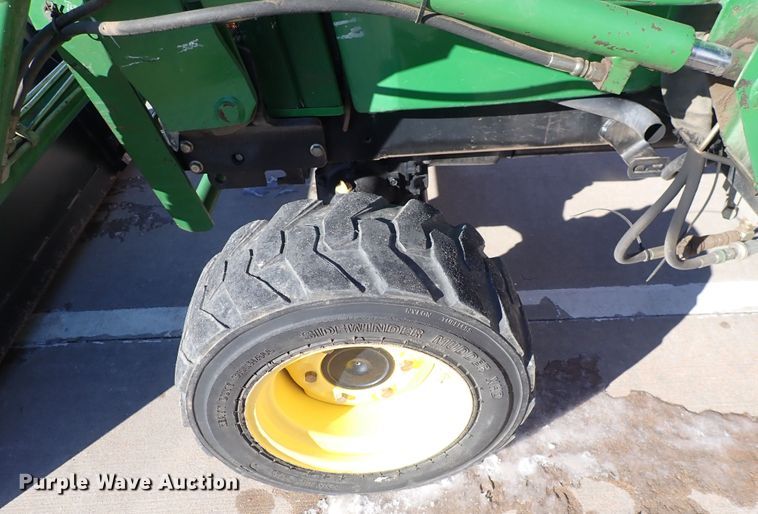 image for item DC4127 1997 John Deere 955  MFWD tractor