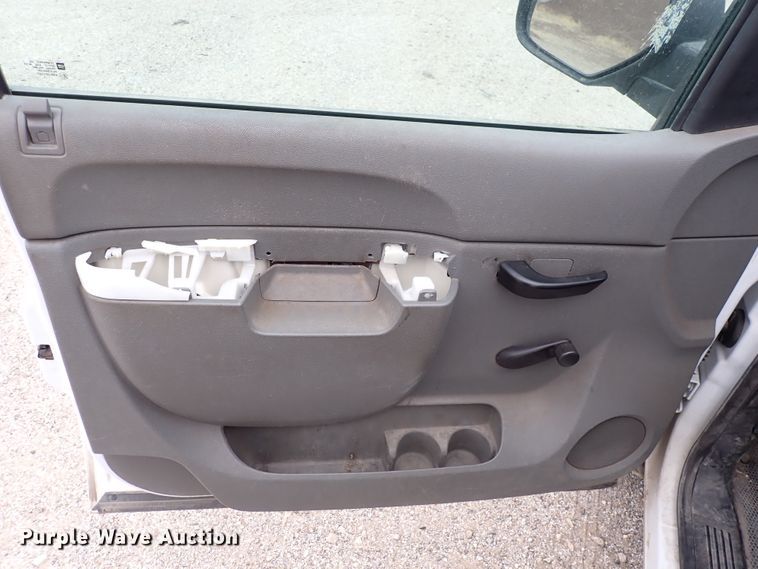 image for item DC4138 2013 Chevrolet Silverado 1500  pickup truck