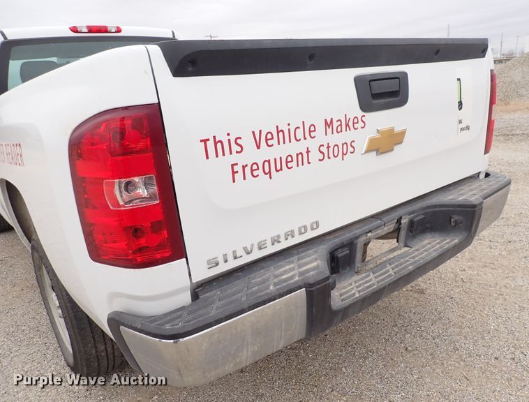 image for item DC4138 2013 Chevrolet Silverado 1500  pickup truck