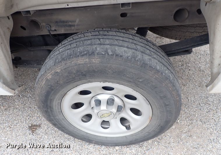 image for item DC4138 2013 Chevrolet Silverado 1500  pickup truck