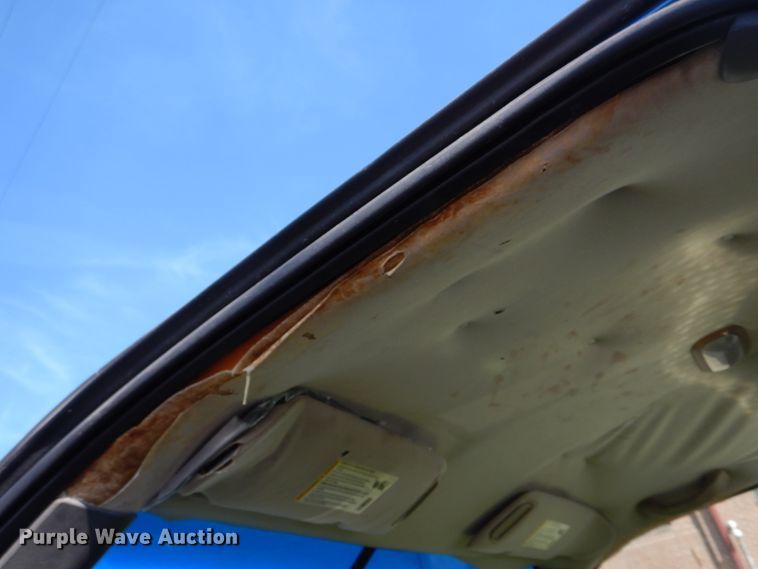 image for item DE7517 2003 Chevrolet Silverado 1500  pickup truck