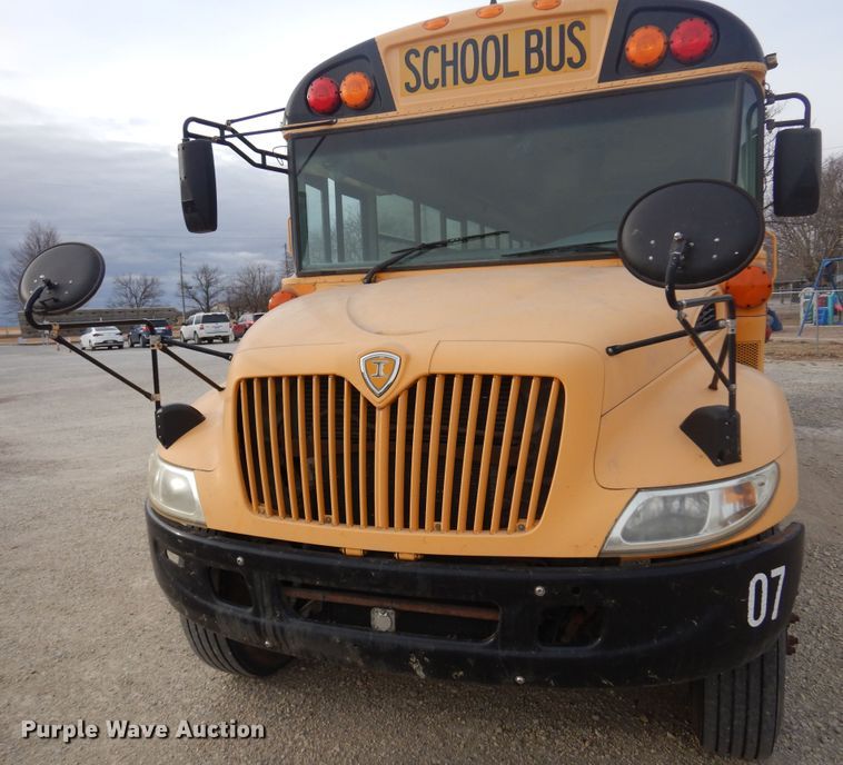 image for item DF0031 2007 International 3000  school bus