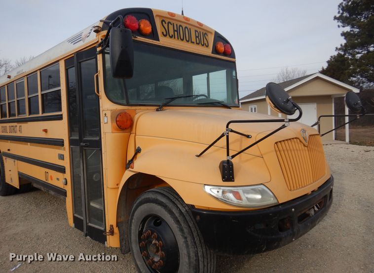 image for item DF0031 2007 International 3000  school bus