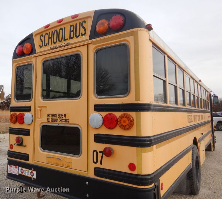 image for item DF0031 2007 International 3000  school bus