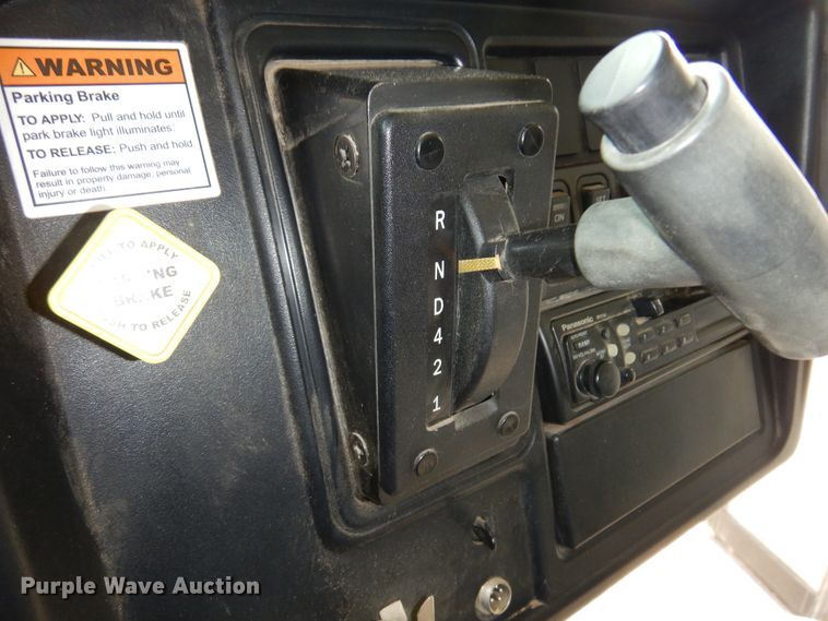 image for item DF0031 2007 International 3000  school bus