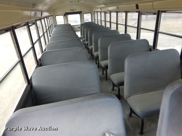 image for item DF0031 2007 International 3000  school bus