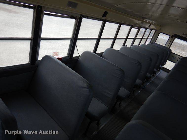 image for item DF0031 2007 International 3000  school bus