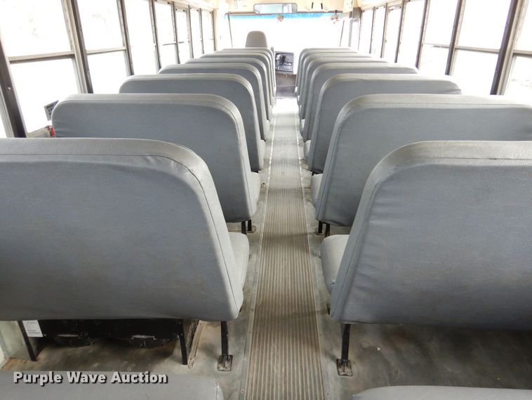 image for item DF0031 2007 International 3000  school bus