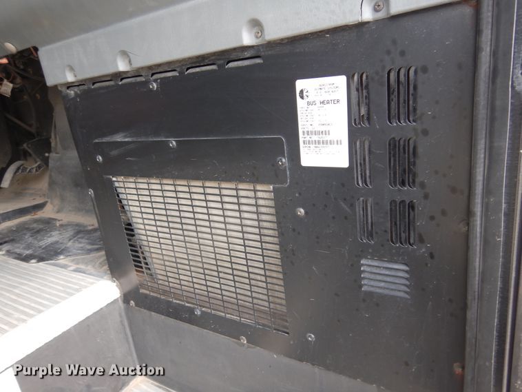 image for item DF0031 2007 International 3000  school bus