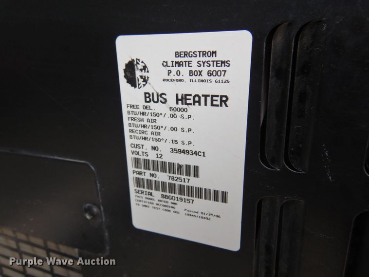 image for item DF0031 2007 International 3000  school bus