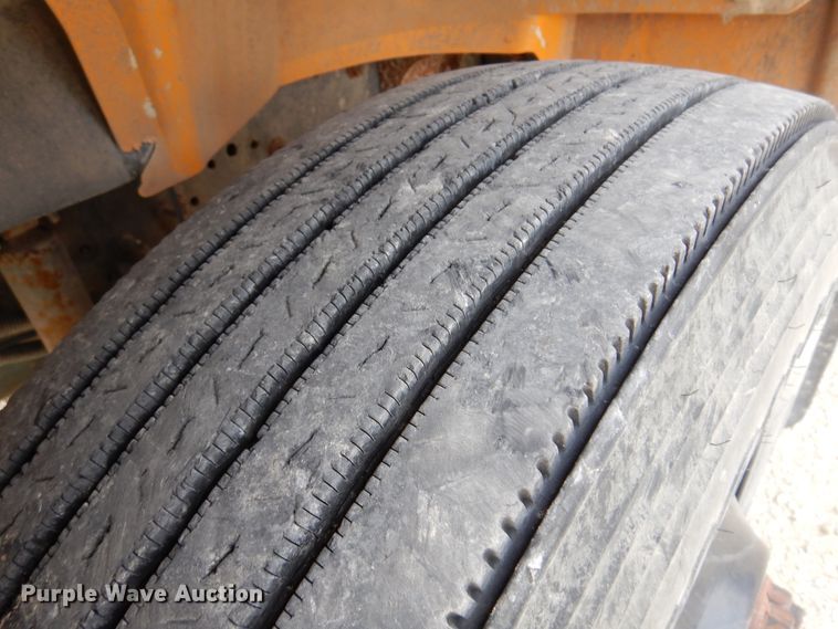 image for item DF0031 2007 International 3000  school bus