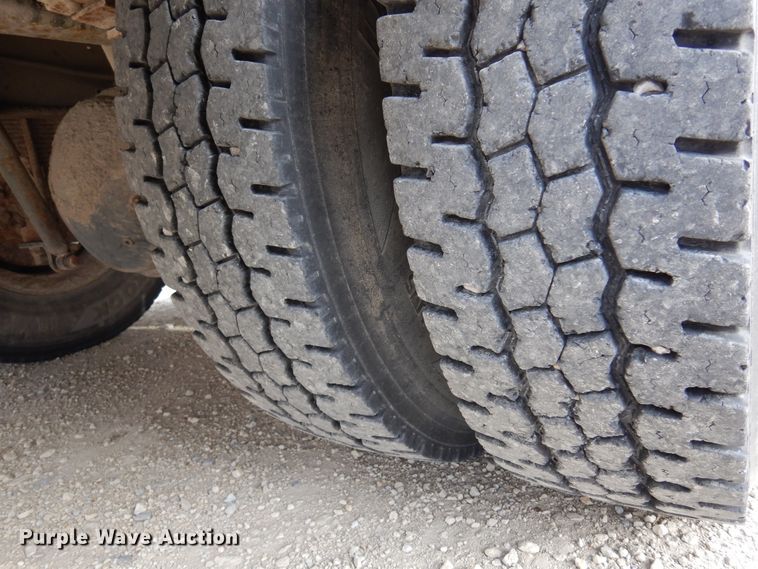 image for item DF0031 2007 International 3000  school bus