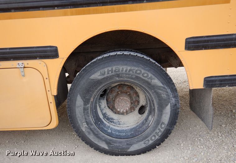 image for item DF0031 2007 International 3000  school bus