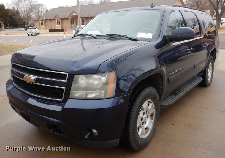 image for item DF0032 2008 Chevrolet Suburban LT  SUV