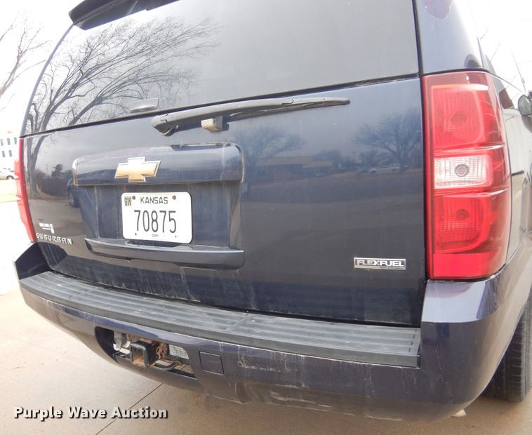 image for item DF0032 2008 Chevrolet Suburban LT  SUV