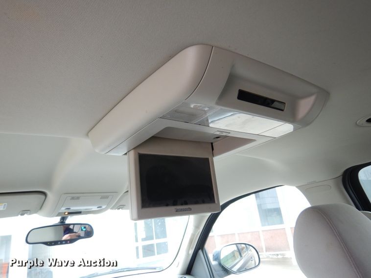 image for item DF0032 2008 Chevrolet Suburban LT  SUV