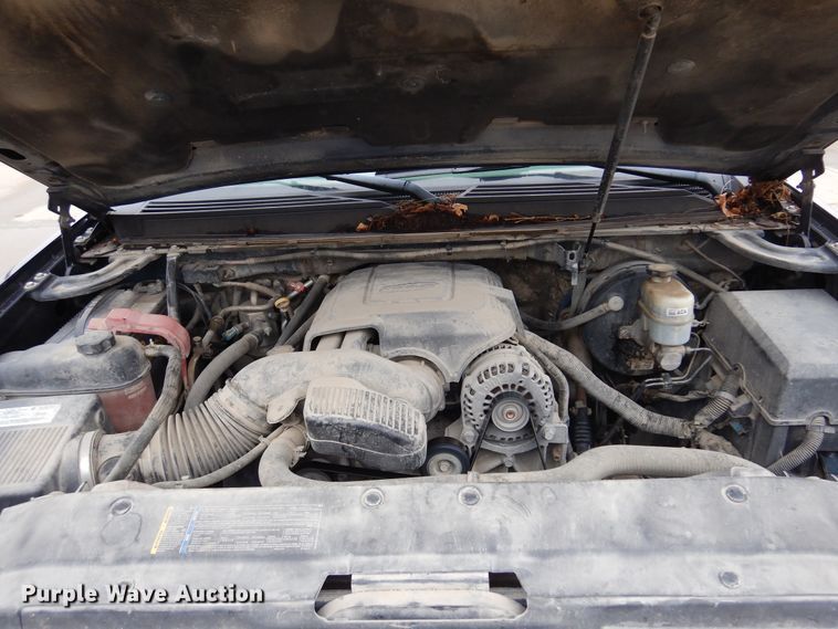 image for item DF0032 2008 Chevrolet Suburban LT  SUV