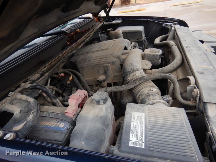 image for item DF0032 2008 Chevrolet Suburban LT  SUV