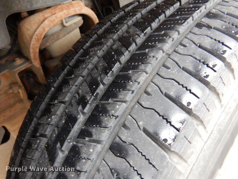 image for item DF0032 2008 Chevrolet Suburban LT  SUV