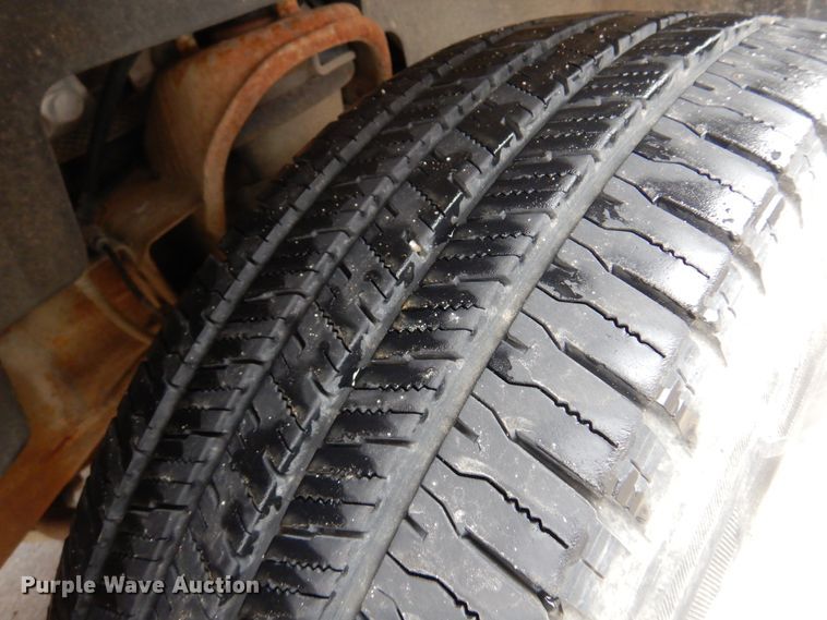 image for item DF0032 2008 Chevrolet Suburban LT  SUV