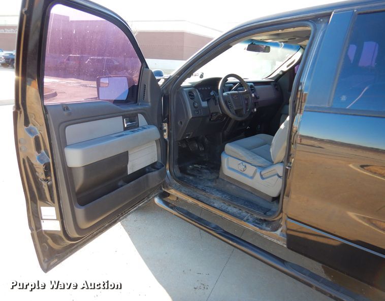 image for item DF0055 2014 Ford F150  SuperCrew pickup truck