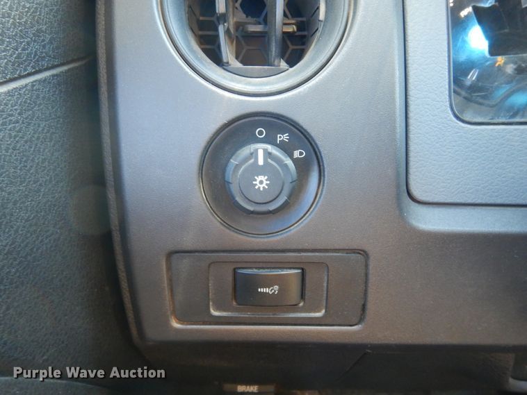 image for item DF0056 2012 Ford F150  SuperCrew pickup truck