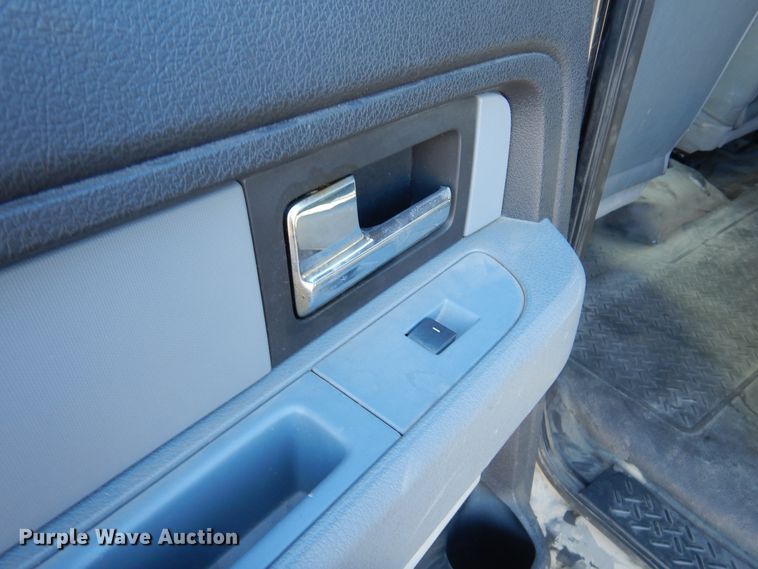 image for item DF0056 2012 Ford F150  SuperCrew pickup truck