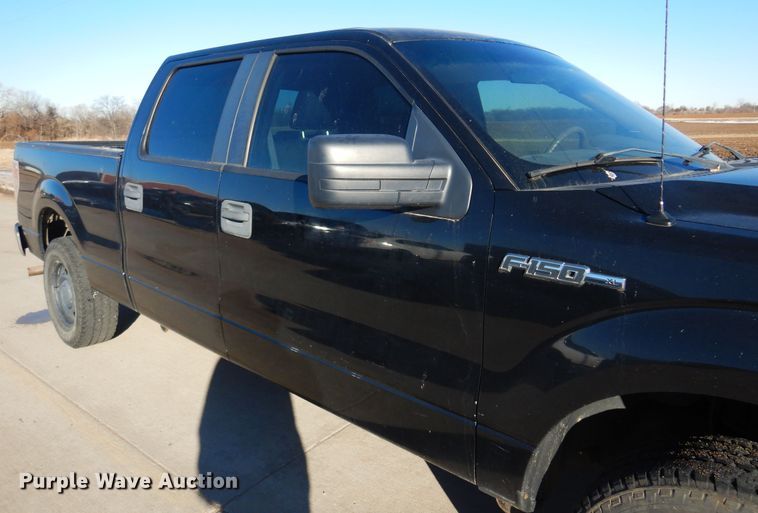 image for item DF0057 2010 Ford F150  SuperCrew pickup truck