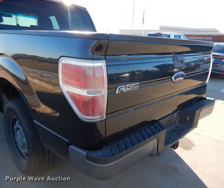 image for item DF0057 2010 Ford F150  SuperCrew pickup truck