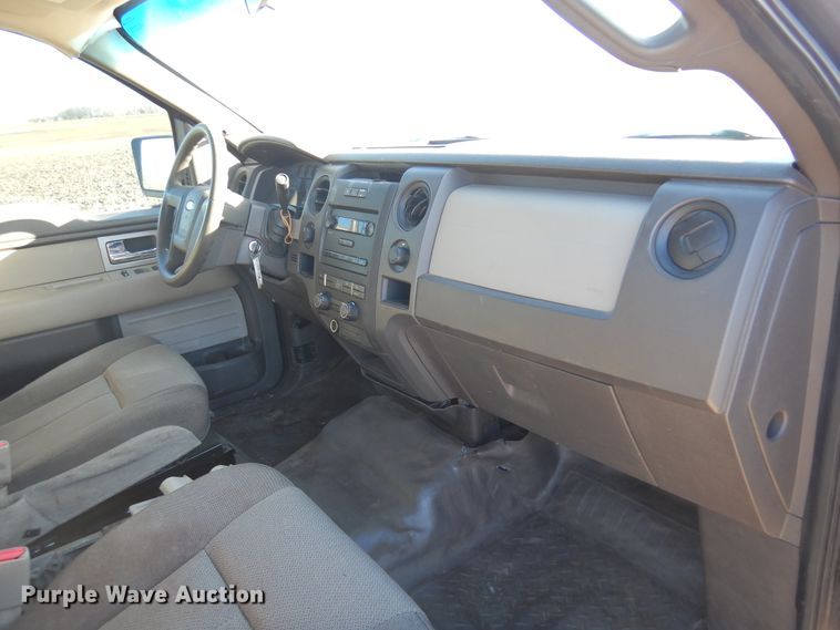 image for item DF0057 2010 Ford F150  SuperCrew pickup truck