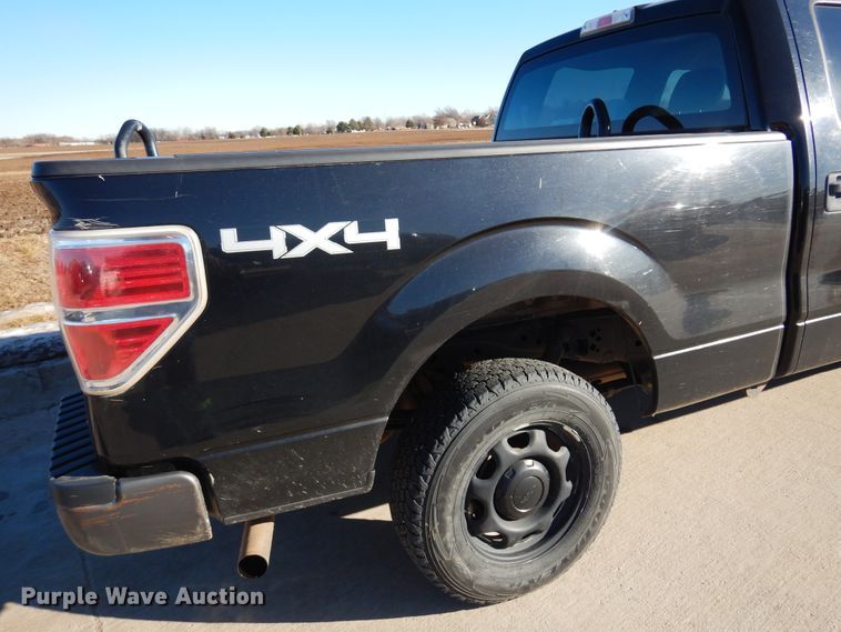 image for item DF0058 2013 Ford F150  SuperCrew pickup truck