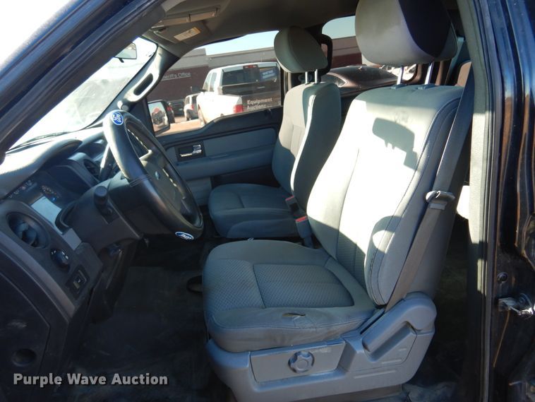 image for item DF0058 2013 Ford F150  SuperCrew pickup truck