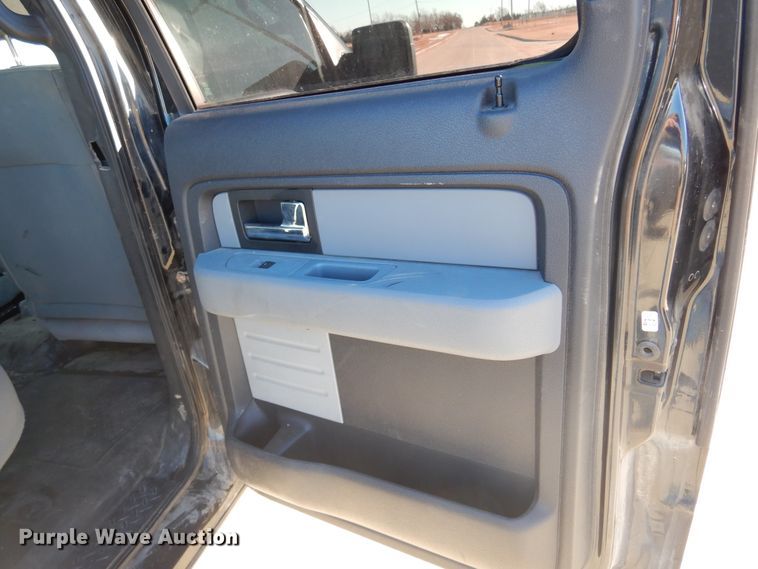 image for item DF0058 2013 Ford F150  SuperCrew pickup truck