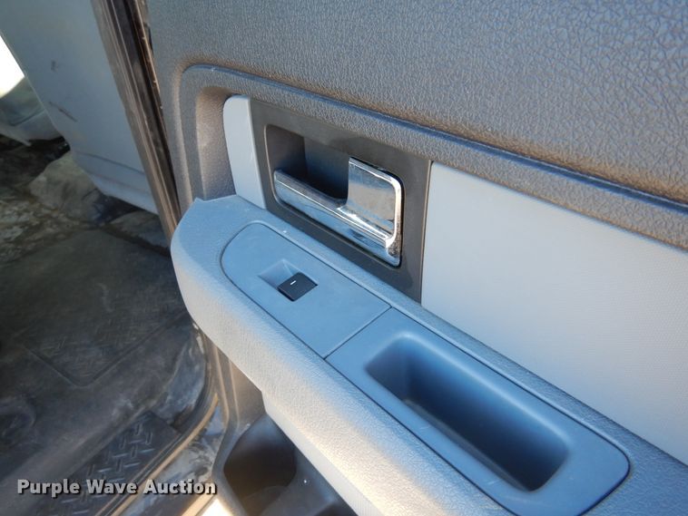 image for item DF0058 2013 Ford F150  SuperCrew pickup truck