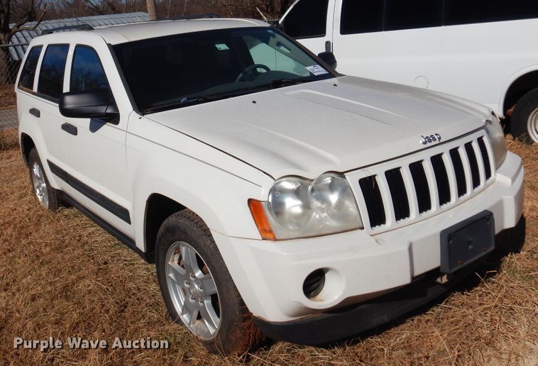 image for item DF0059 2006 Jeep Grand Cherokee  SUV
