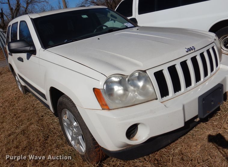 image for item DF0059 2006 Jeep Grand Cherokee  SUV