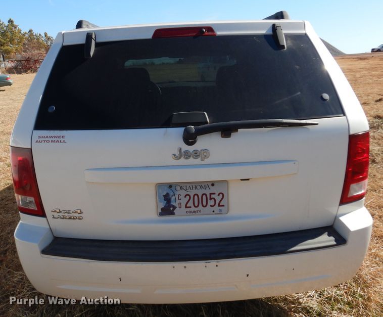 image for item DF0059 2006 Jeep Grand Cherokee  SUV