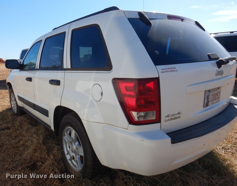 image for item DF0059 2006 Jeep Grand Cherokee  SUV