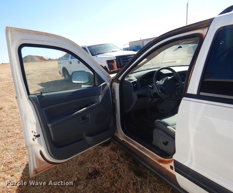 image for item DF0059 2006 Jeep Grand Cherokee  SUV