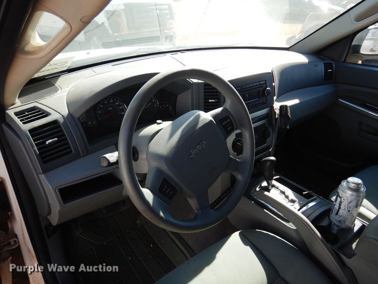 image for item DF0059 2006 Jeep Grand Cherokee  SUV