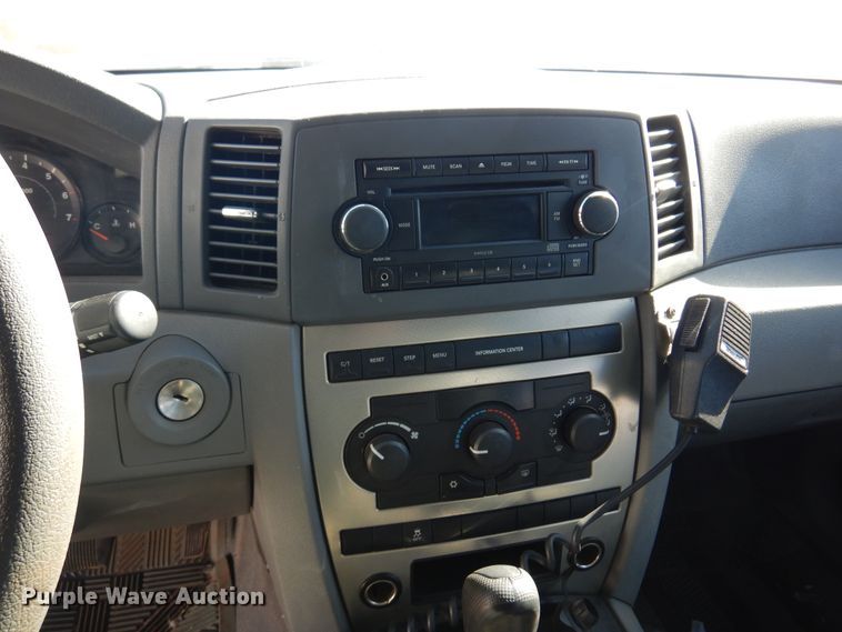 image for item DF0059 2006 Jeep Grand Cherokee  SUV