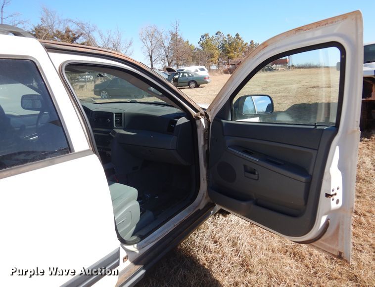 image for item DF0059 2006 Jeep Grand Cherokee  SUV