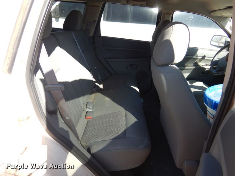 image for item DF0059 2006 Jeep Grand Cherokee  SUV