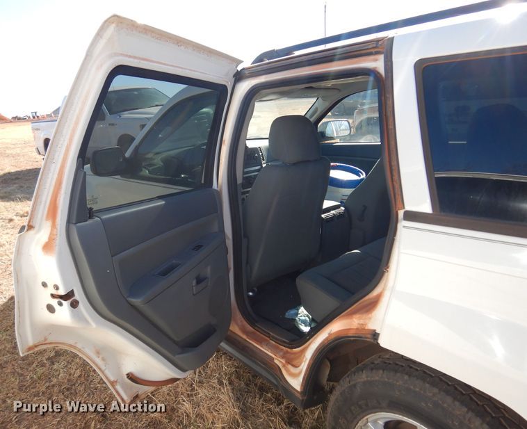 image for item DF0059 2006 Jeep Grand Cherokee  SUV