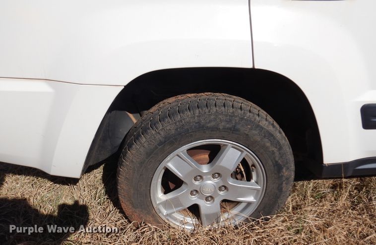 image for item DF0059 2006 Jeep Grand Cherokee  SUV