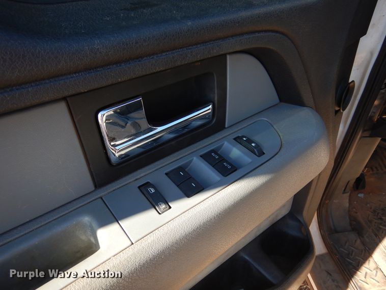 image for item DF0060 2012 Ford F150  SuperCrew pickup truck