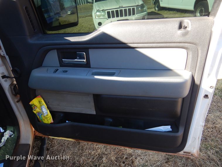 image for item DF0060 2012 Ford F150  SuperCrew pickup truck