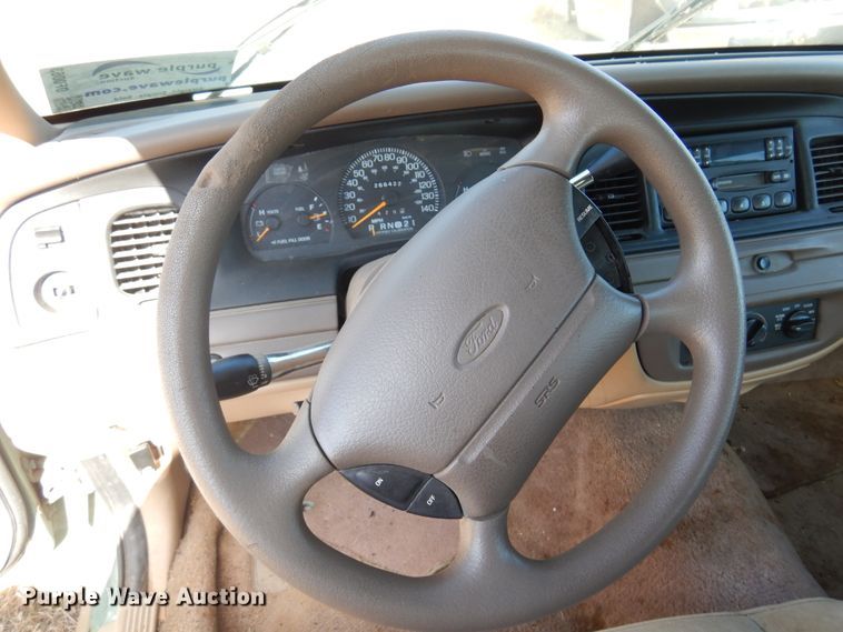 image for item DF0063 1997 Ford Crown Victoria Police Interceptor